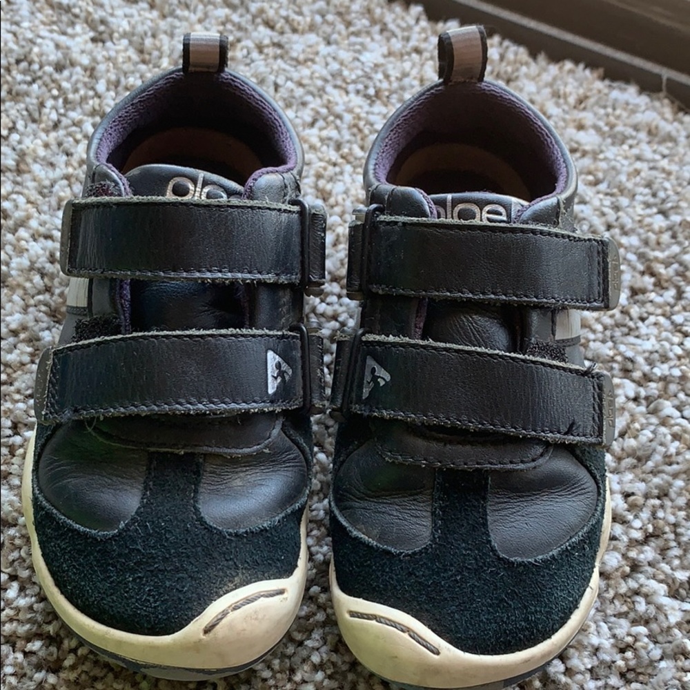PLAE size 9 VGUC